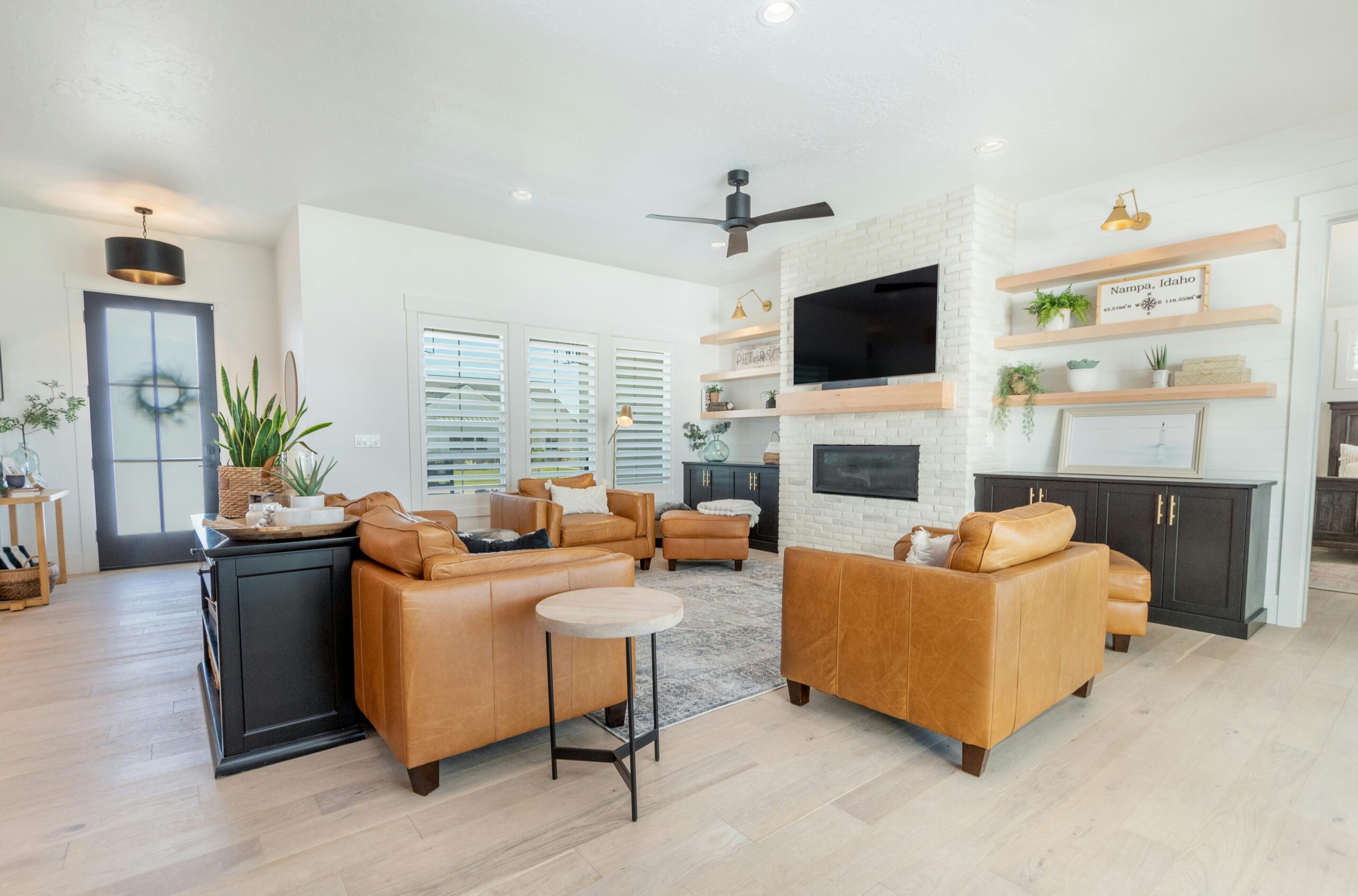 Time to kick back and relax! Which living room are you going to?