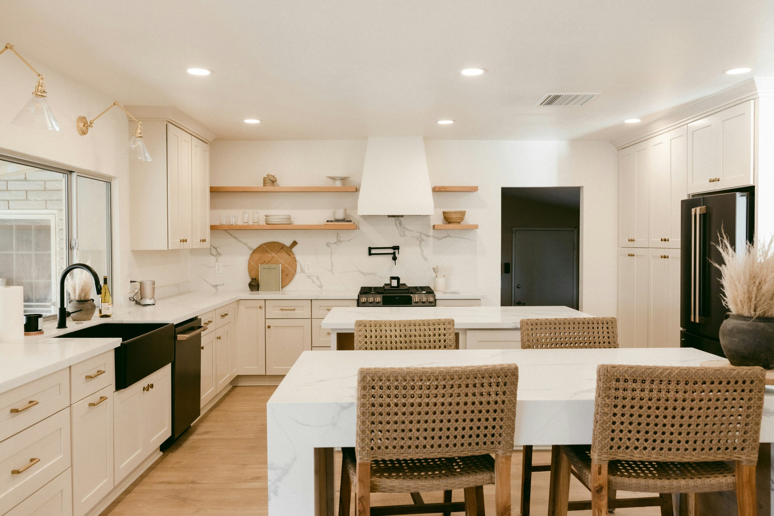 Which color finishes do you envision your dream home having?